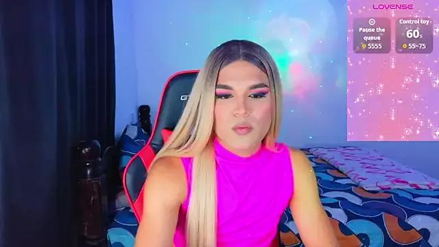 AllisonsweetZ from StripChat