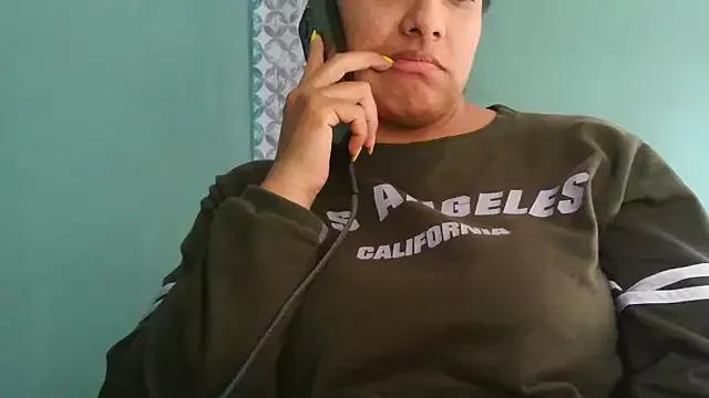 almaswan1 from StripChat