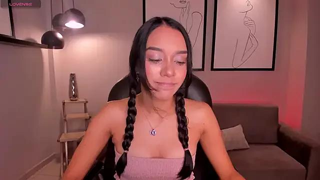 AmaliaCrus from StripChat
