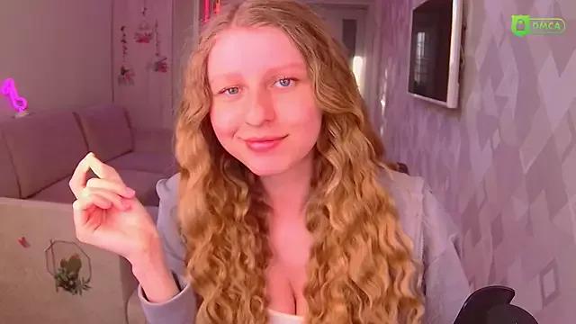 AmaliaQueen from StripChat