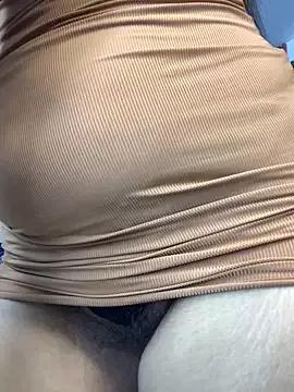 Amandanauty from StripChat is Freechat