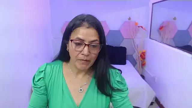 AmandaPeet from StripChat