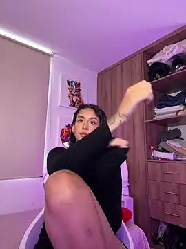 amara_cruz2 from StripChat