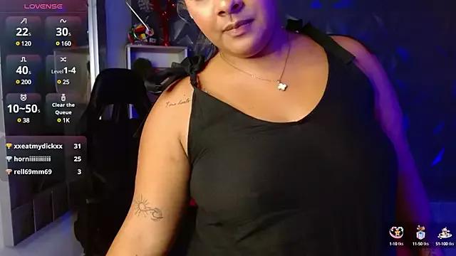 Amaranta_Rousse from StripChat