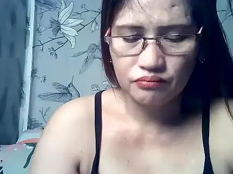 Amazing_Angel22 from StripChat