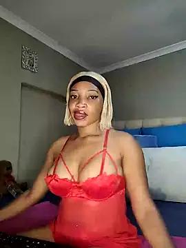 AMazingKAYxxx from StripChat
