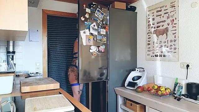 AmazingSugar- from StripChat