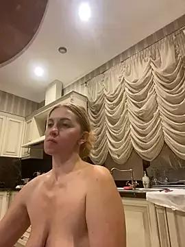 Amazoniiaa from StripChat