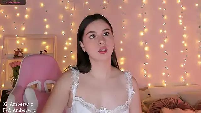 Girls: try live performances with matured performers, from dancing to quirks, in a variety of beautiful sex cams.