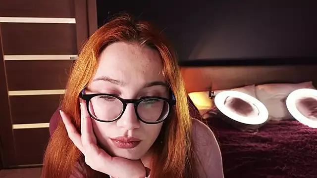 amber_wink from StripChat is Freechat