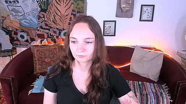 ameliaglamour from StripChat is Freechat