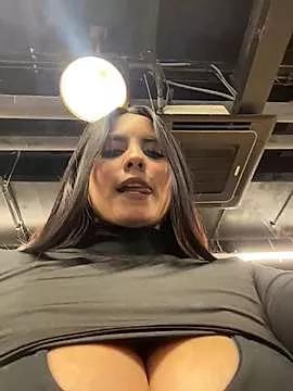 Girls: try live performances with matured performers, from dancing to quirks, in a variety of beautiful sex cams.