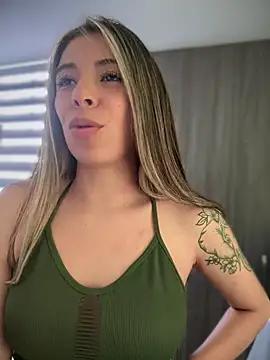 AmmyCollinsW from StripChat