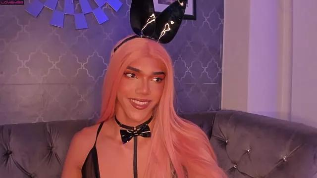 Ana_Onasis from StripChat