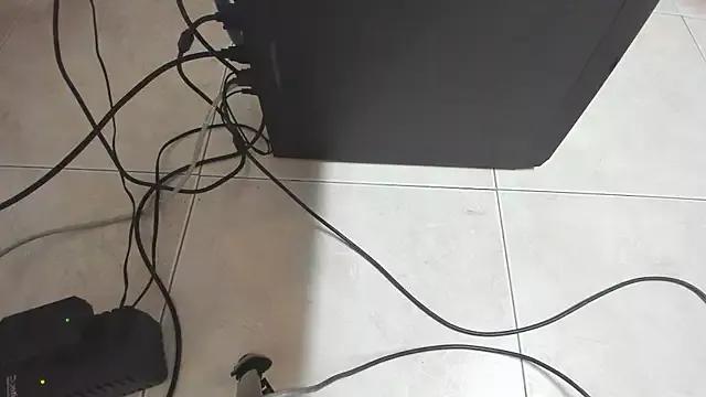Anahiandmilan from StripChat