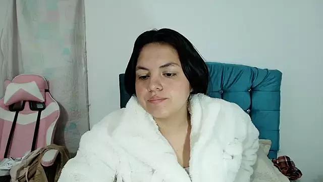 Anal_Milky_Momma from StripChat is Freechat