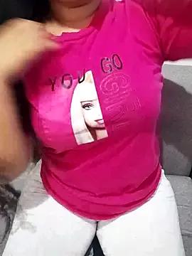 Andrea_f webcams show profile image 