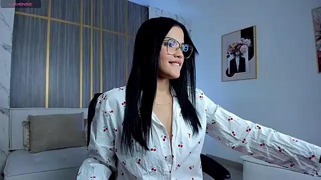 AndreaBennett from StripChat is Freechat