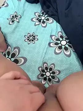 andreazan from StripChat is Freechat