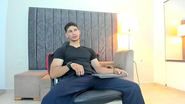 ANDRES_STUD from StripChat is Freechat