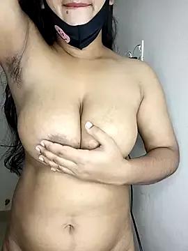 Angel-Anika from StripChat is Freechat