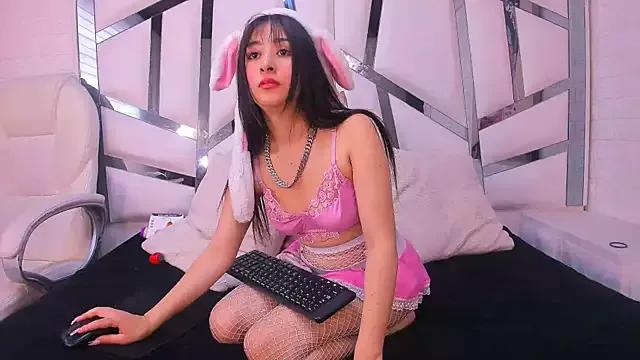 angelasmtihh from StripChat is Freechat