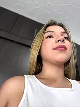 Photos of AngelBlushXXX from StripChat is Freechat