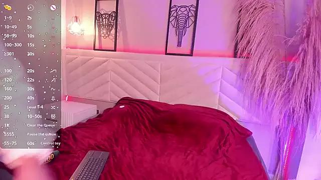 Girls: try live performances with matured performers, from dancing to quirks, in a variety of beautiful sex cams.