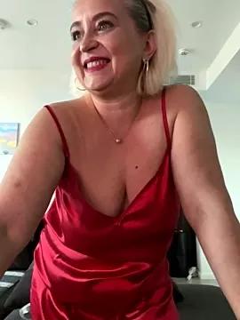 AngelJenny from StripChat is Freechat