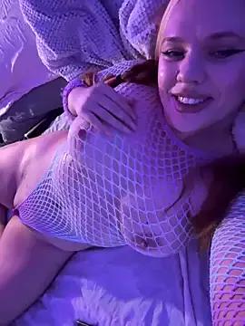 AnjaAmelia from StripChat
