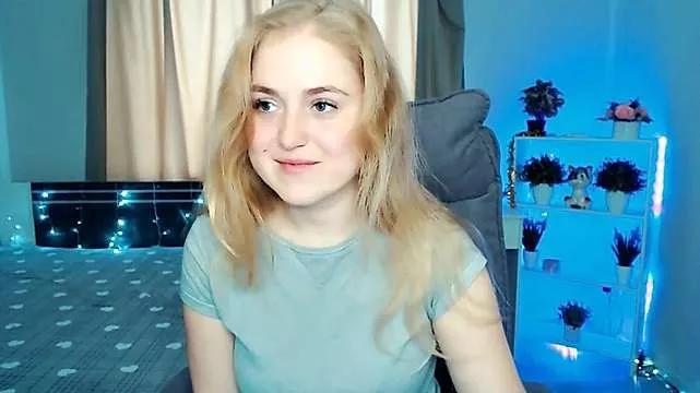 Anna-shine from StripChat