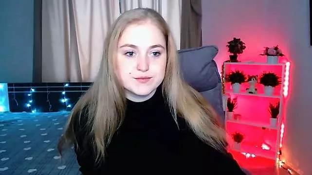 Anna-shine from StripChat