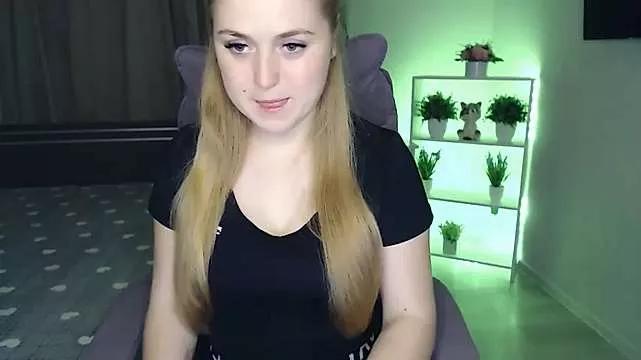 Anna-shine from StripChat