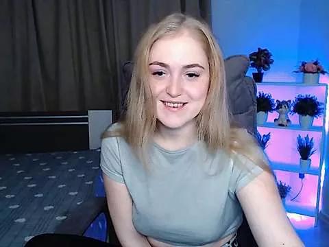 Anna-shine from StripChat