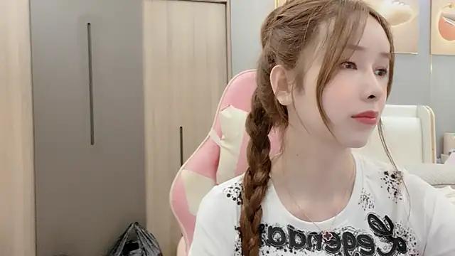 ANNA102 from StripChat