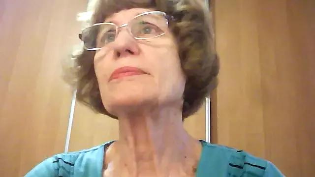 Anna72233 from StripChat is Freechat