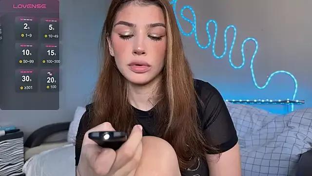 Girls: try live performances with matured performers, from dancing to quirks, in a variety of beautiful sex cams.