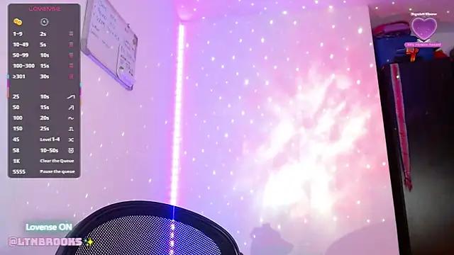 Annaa_Brooks from StripChat