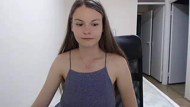 AnnaSweet18 from StripChat