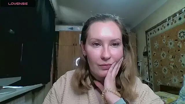 AnnaXLovers from StripChat