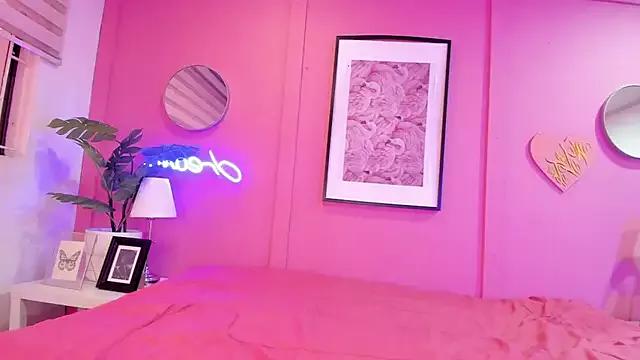 Annia_DH from StripChat