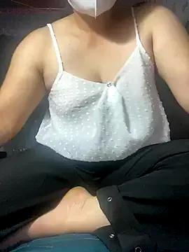 Annie_Beiby from StripChat is Freechat