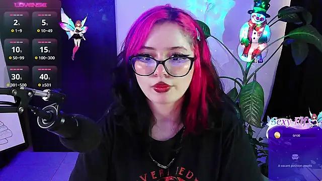 annie_berry from StripChat