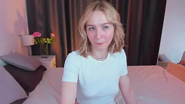 Annie_Leone from StripChat