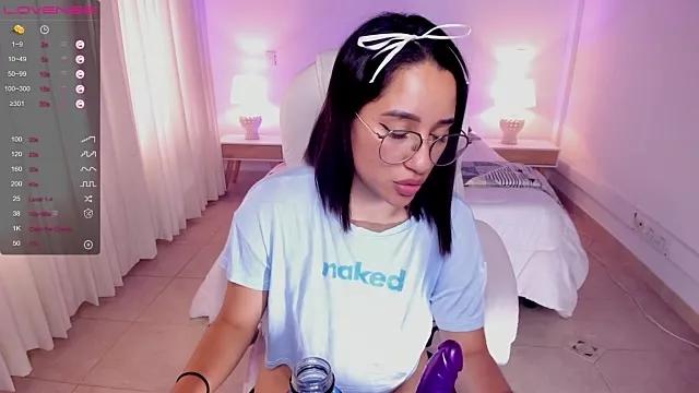 annie_palmieri from StripChat