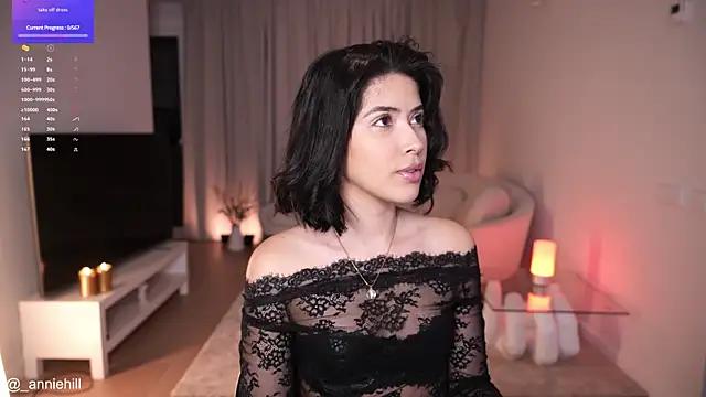 anniehillofficial from StripChat