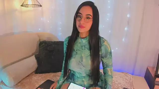 anniesweet02 from StripChat
