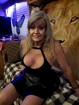 annika_lately from StripChat