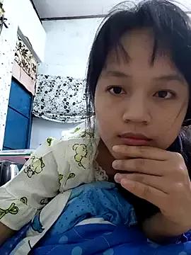 Anny-ly from StripChat is Freechat