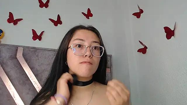 Anny_Fox- from StripChat